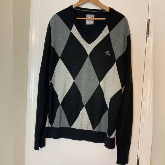 Express Other - EUC Express Design Argyle Knit V-Neck Sweater Black/Gray Men’s